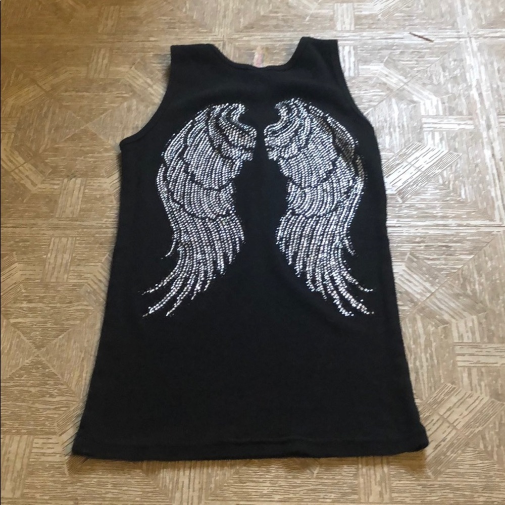 Angel wing back tank top